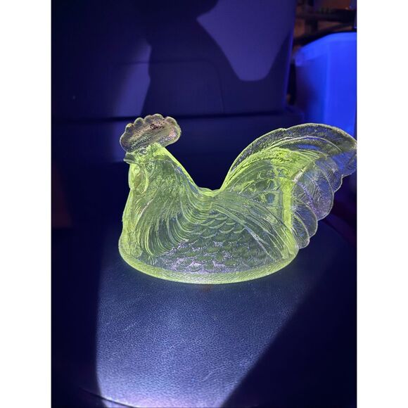 EAPG Antique Glass Challinor Taylor Rooster on Nest Hen on Nest Top Only - Picture 2 of 11